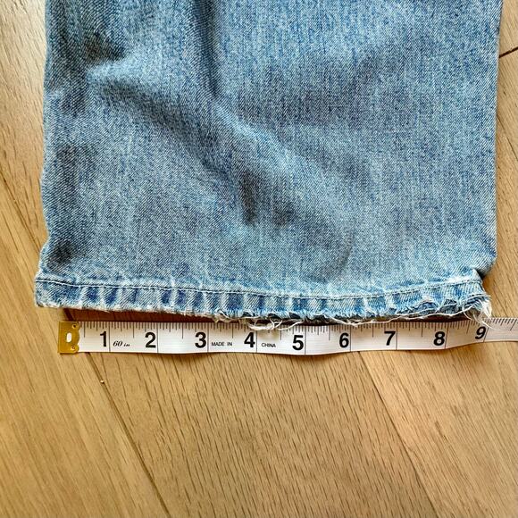 Vintage Guess Baggy Carpenter Jeans Light Wash Size 28 Made in the USA - Picture 12 of 12